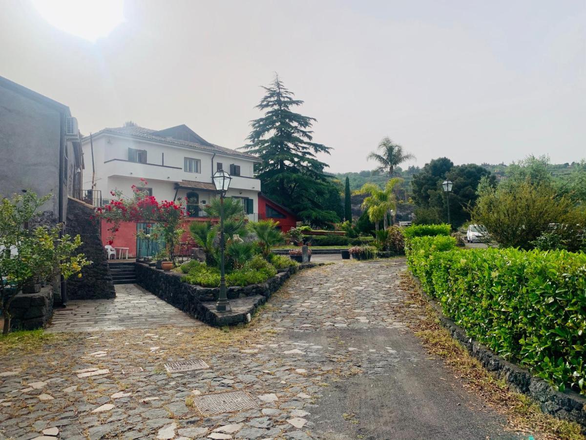 Villa Alessio - Case Vacanza Con Piscina Sull'Etna Puntalazzo Luaran gambar