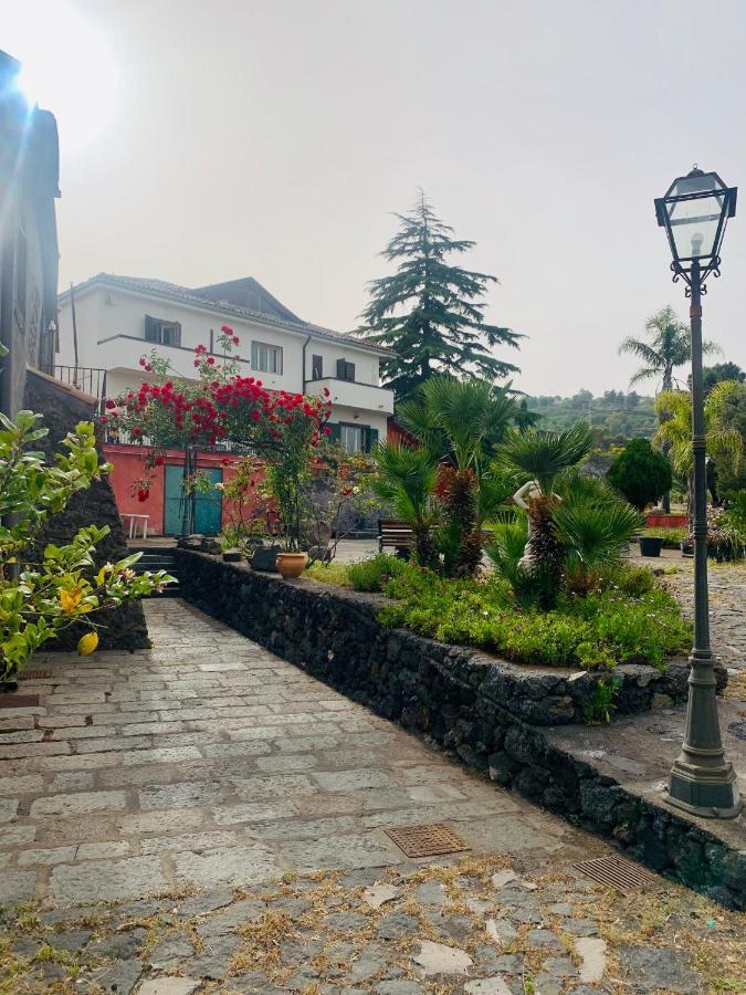 Villa Alessio - Case Vacanza Con Piscina Sull'Etna Puntalazzo Luaran gambar