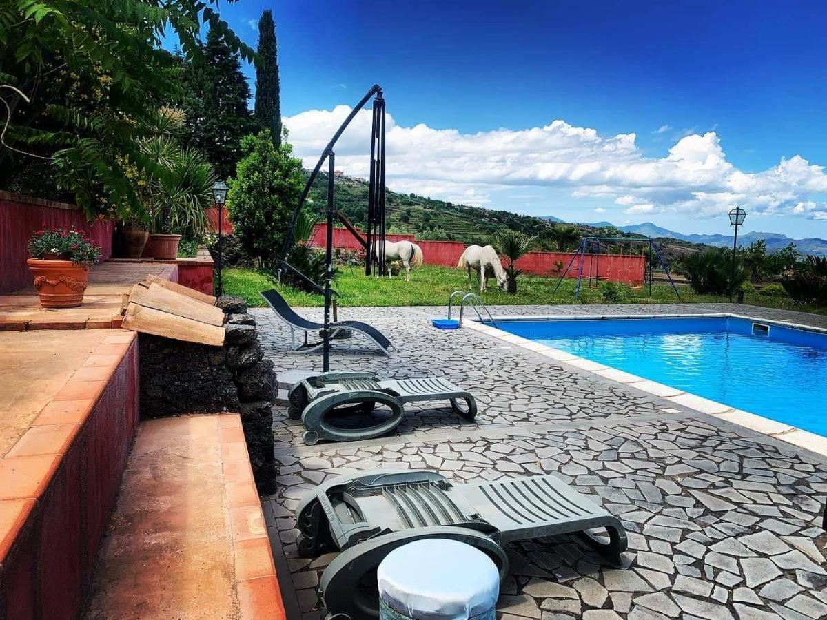 Villa Alessio - Case Vacanza Con Piscina Sull'Etna Puntalazzo Luaran gambar