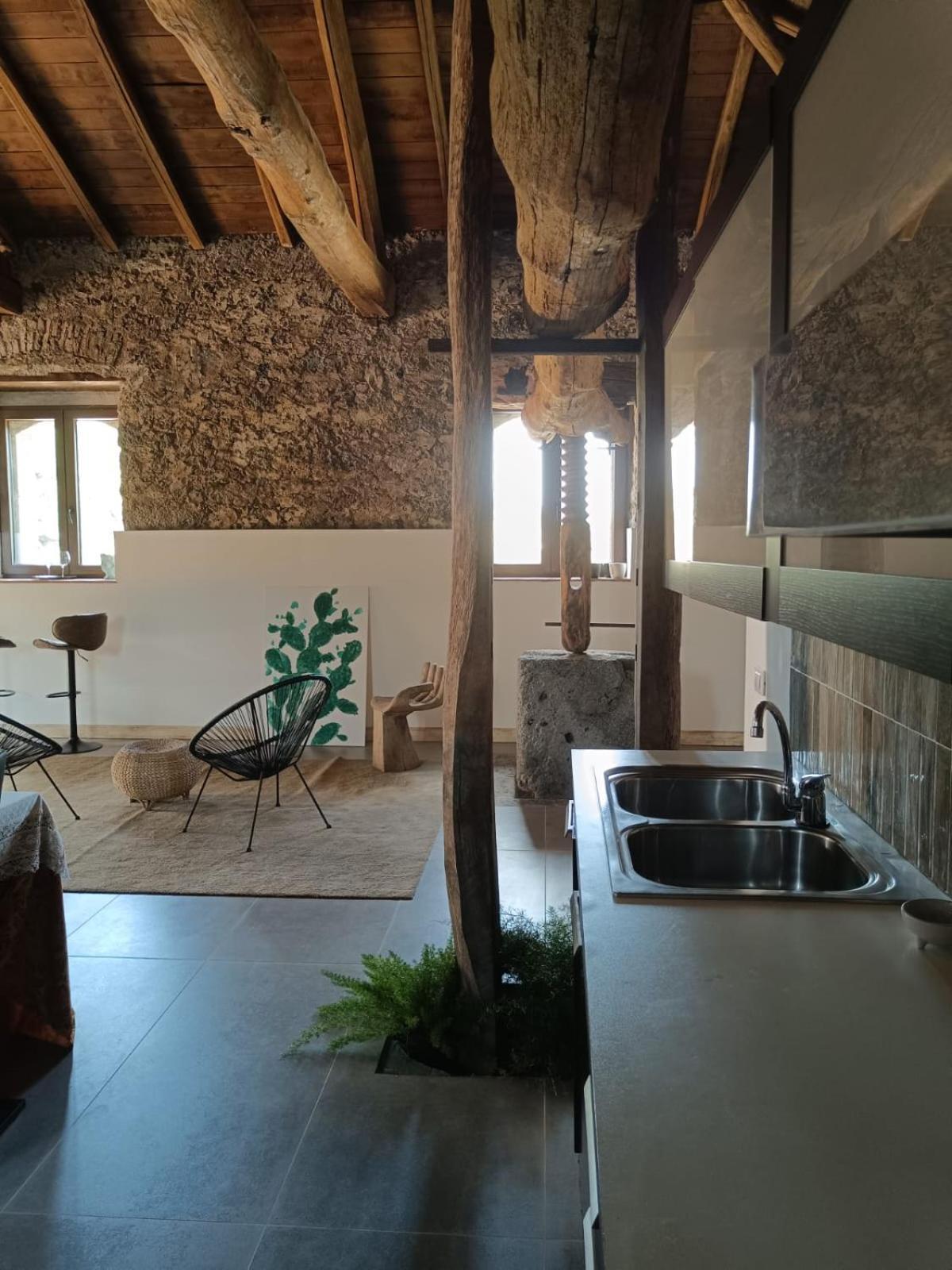 Villa Alessio - Case Vacanza Con Piscina Sull'Etna Puntalazzo Luaran gambar