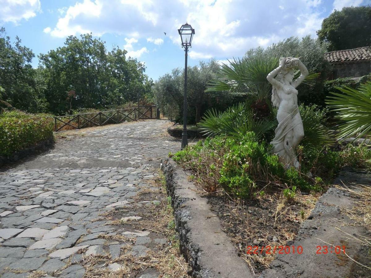 Villa Alessio - Case Vacanza Con Piscina Sull'Etna Puntalazzo Luaran gambar
